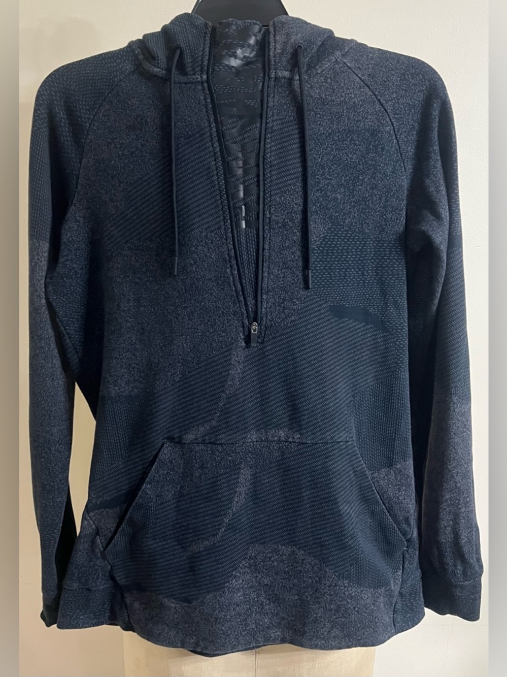 Gymshark Ultra Jacquard 1/2 Zip Hoodie Mens Camo‎ Charcoal Pullover Sweatshirt S